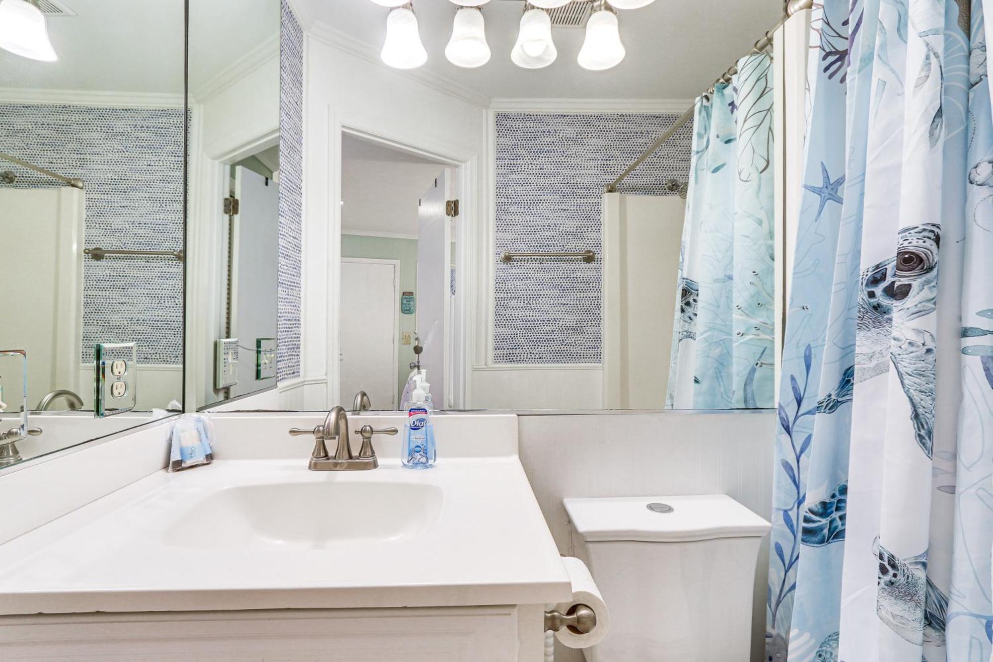 Coastal Condo With Pool And Direct Beach Access! Hilton Head Island Buitenkant foto